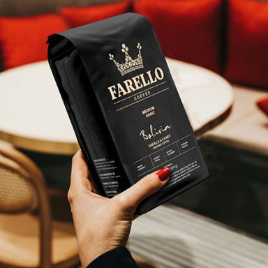 farello-tostado-photo-hand-1